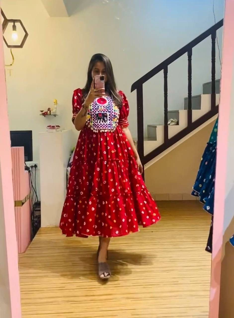 ✨ Elegant Chent Crepe Gown with Heavy Gamthi & Real Mirror Work | 6.5 Meter Flair | Fully Stitched