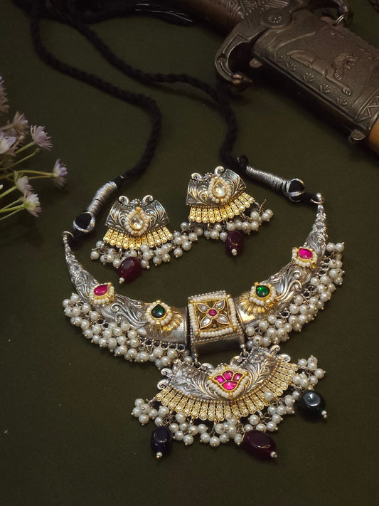 Premium dual tone kundan hasli neckless