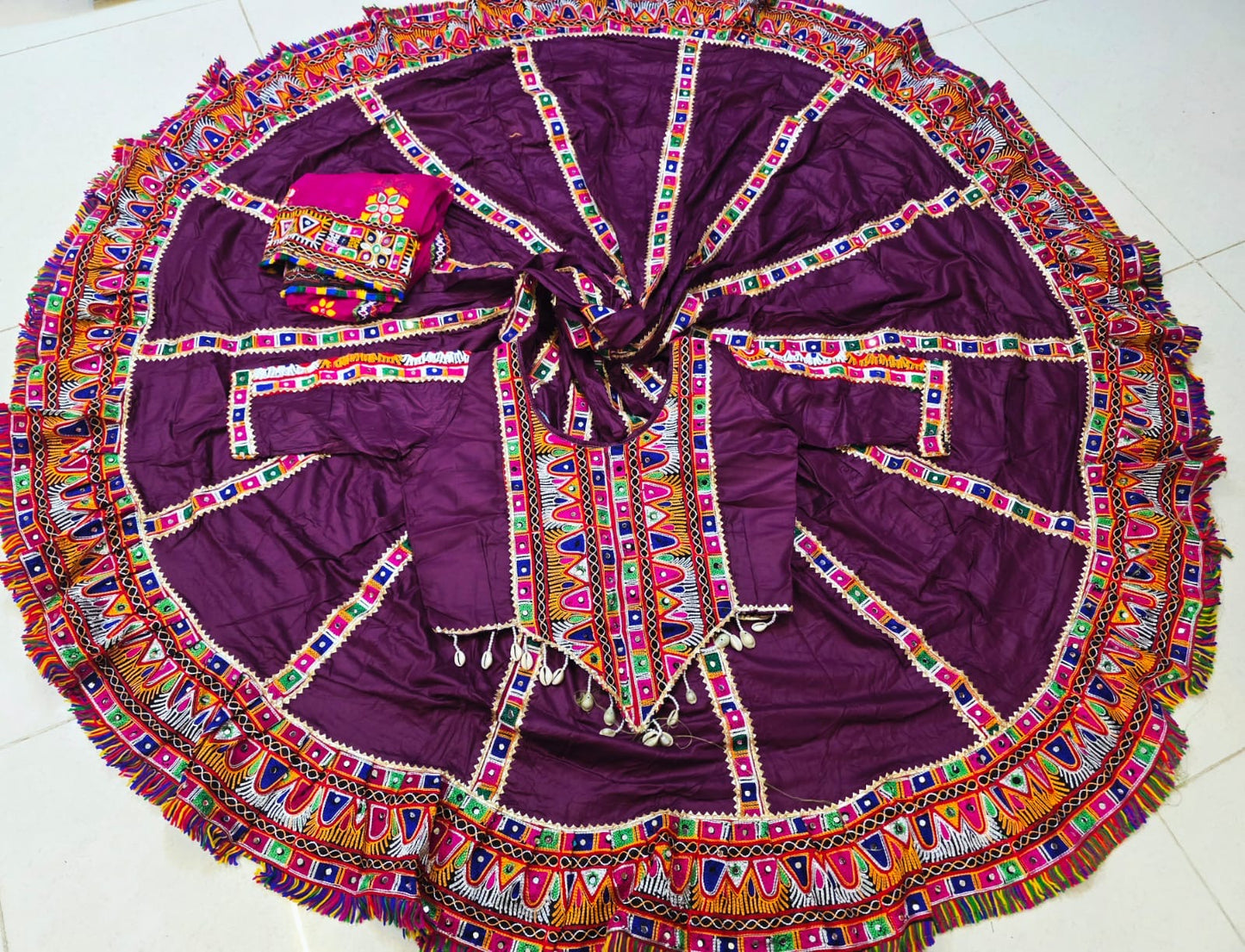 Navratri 2025– Premium Gamthi Work Rayon Cotton Chaniya Choli with Designer Blouse & Dupatta