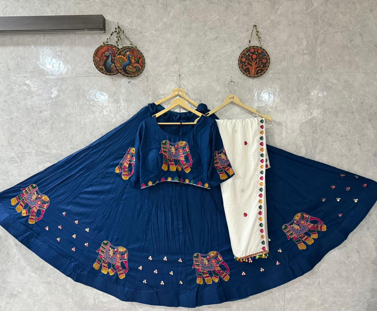 Premium Gamthi Work Rayon Chaniya Choli with Heavy Dupatta – Navratri Special✨