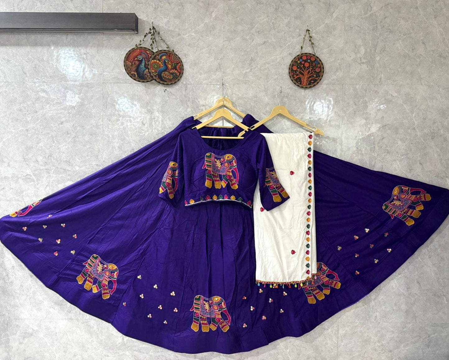 Premium Gamthi Work Rayon Chaniya Choli with Heavy Dupatta – Navratri Special✨