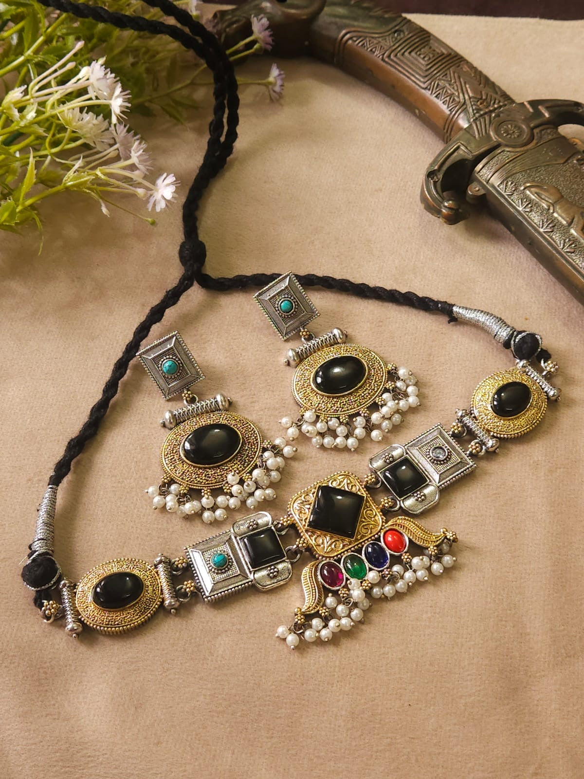 ✨ Premium Dual Tone Monalisa Choker Set ✨