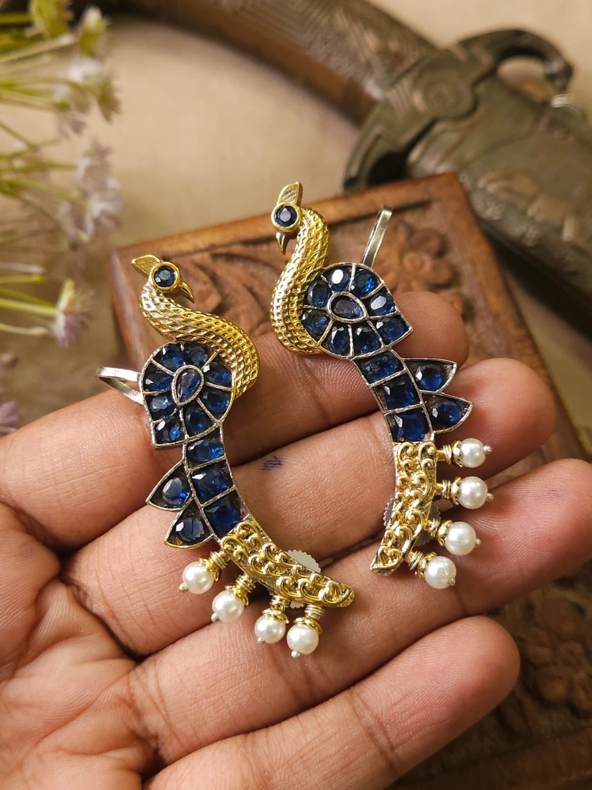 Royal Dual Tone Statement Peacock Earcuff