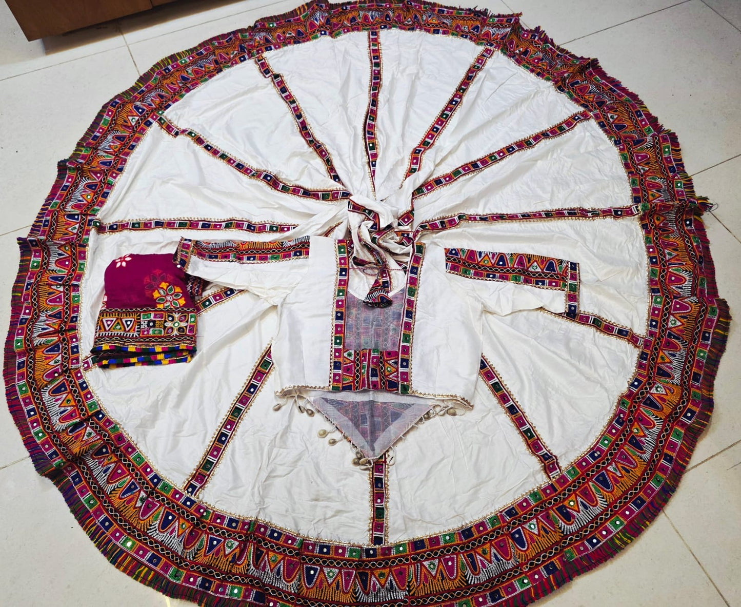 Navratri 2025– Premium Gamthi Work Rayon Cotton Chaniya Choli with Designer Blouse & Dupatta