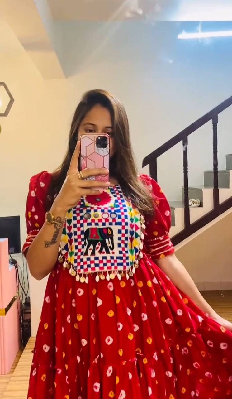 ✨ Elegant Chent Crepe Gown with Heavy Gamthi & Real Mirror Work | 6.5 Meter Flair | Fully Stitched